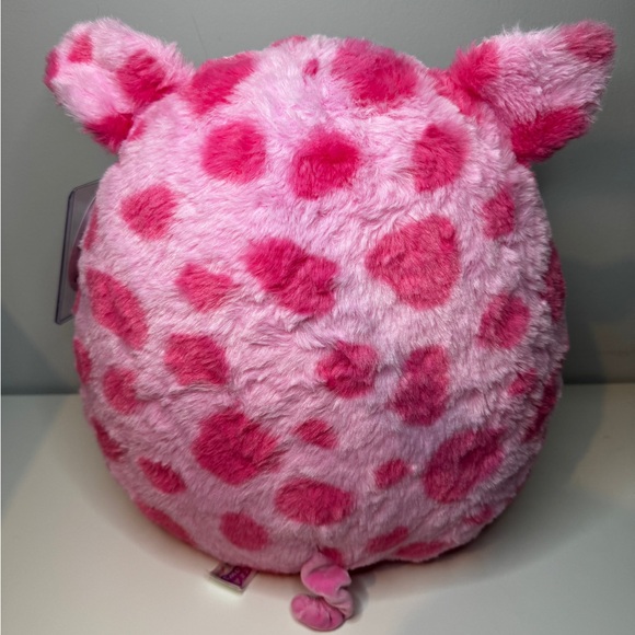 Gwendle the Pig 🐷 Fuzz-a-Mallow - Picture 3 of 4